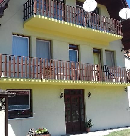 Apartmanhaz Balatonfenyves Lägenhet Exteriör bild